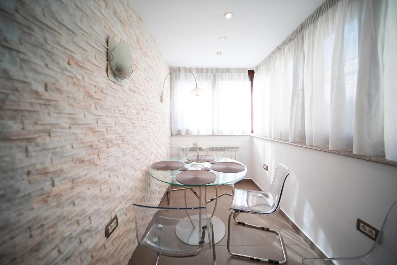 Downtown Oasis Unirii Apartment บูคาเรสต์ ภายนอก รูปภาพ